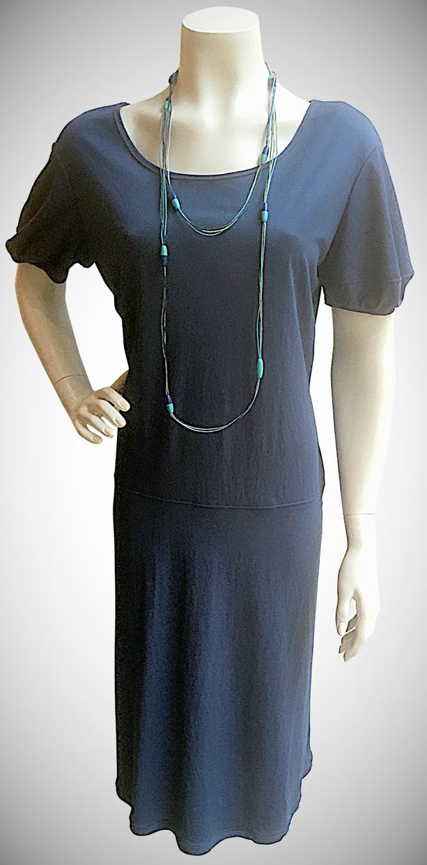 Pruisisch-blauwe tricot jurk met korte lantaarn-mouw
