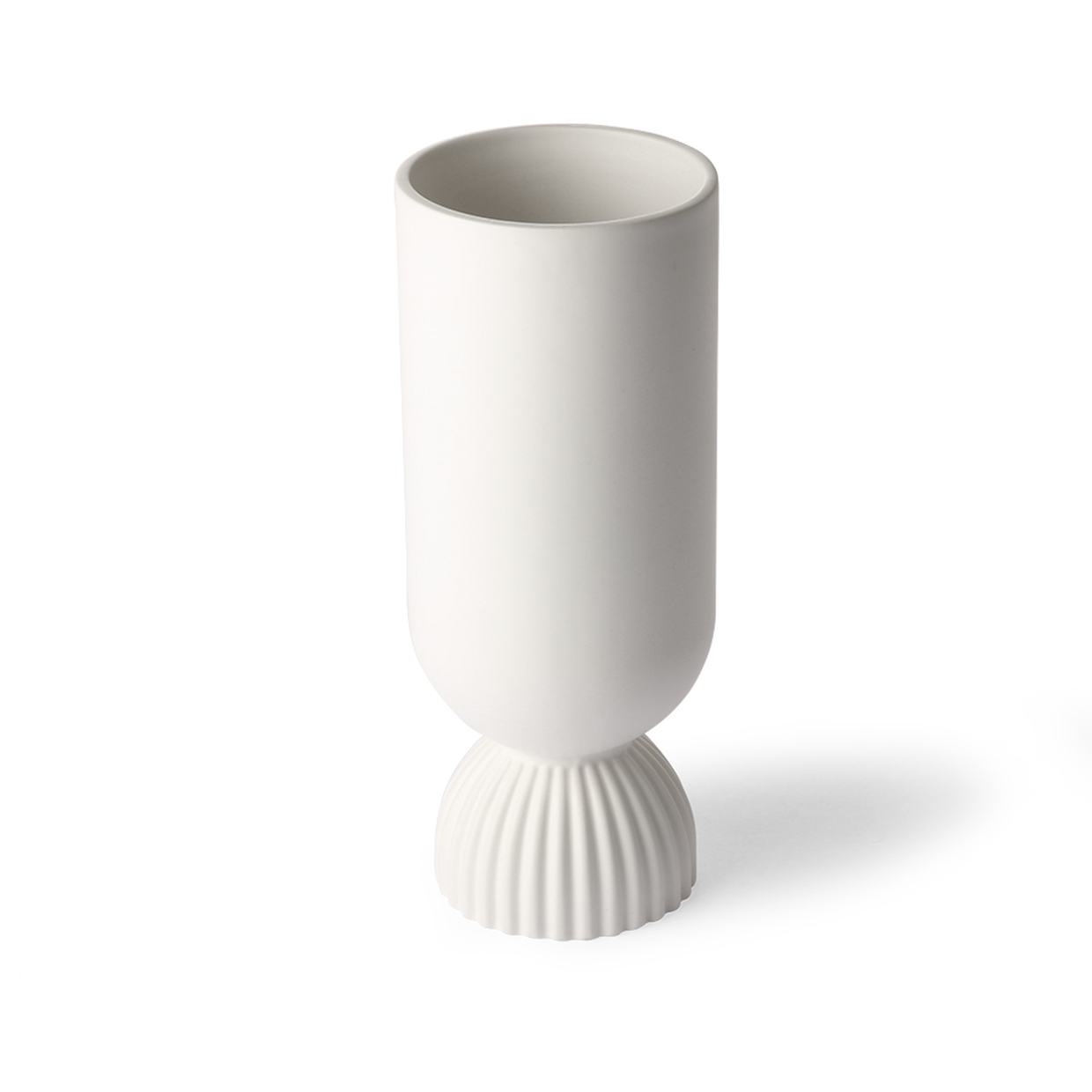 Ceramic flower vase ribbed base white